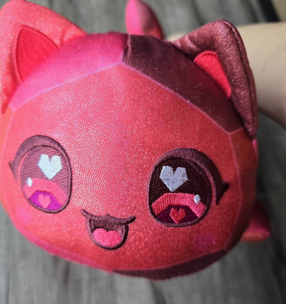 Aphmau MeeMeows 11'' Ruby Cat Plush - 2023 Website Celestial Edition